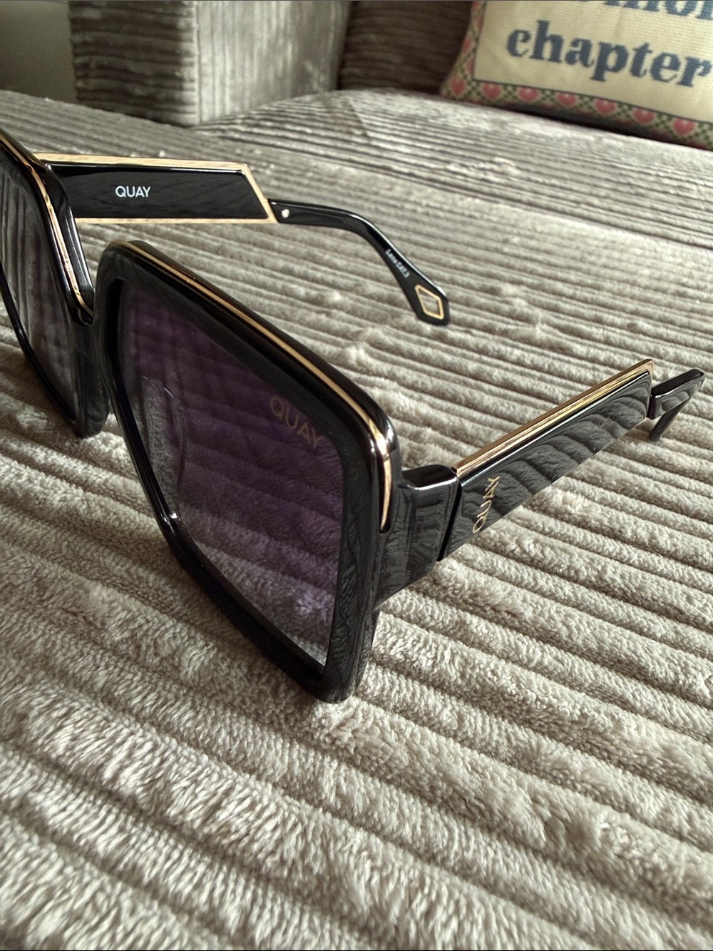Quay Australia Black Frames with Purple Gradient Lenses - Picture 6 of 6